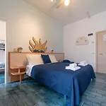 Otel Giorgetti Orange