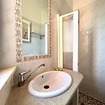 Giorgetti Orange Otel 3*