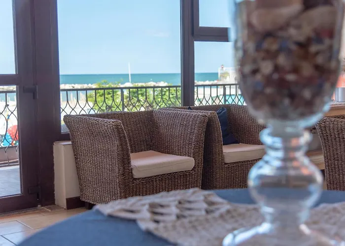 Giorgetti Orange Hotel