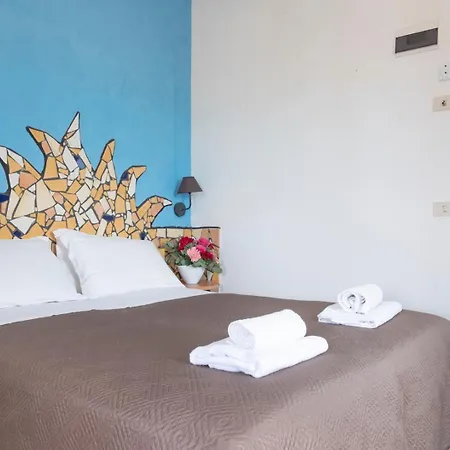 Giorgetti Orange Hotel 3*