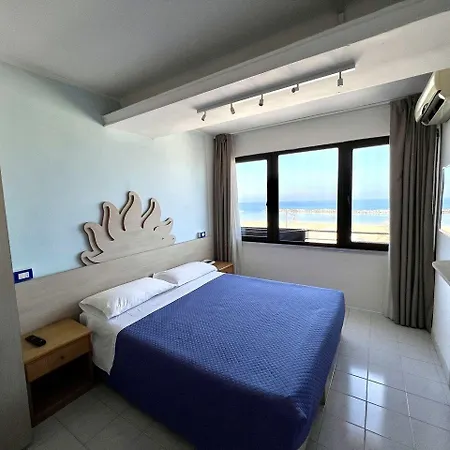 Giorgetti Orange Hotel