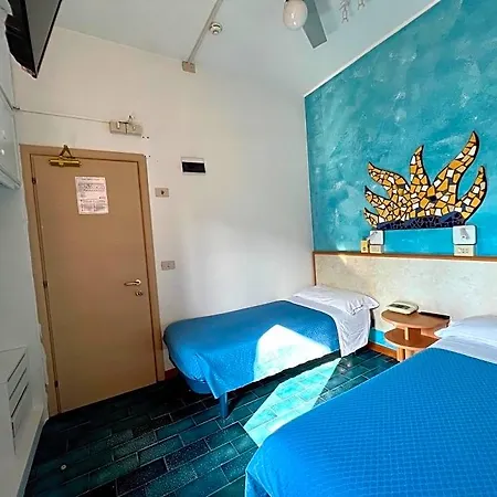 Otel Giorgetti Orange 3*