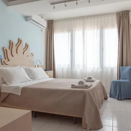 Giorgetti Orange Hotel 3*