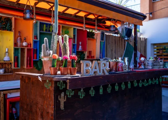 Giorgetti Orange Hotel