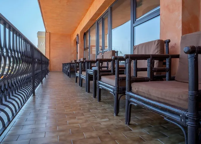 Giorgetti Orange Hotel 3*