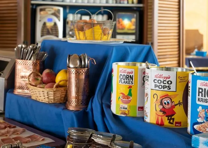 Giorgetti Orange Hotel