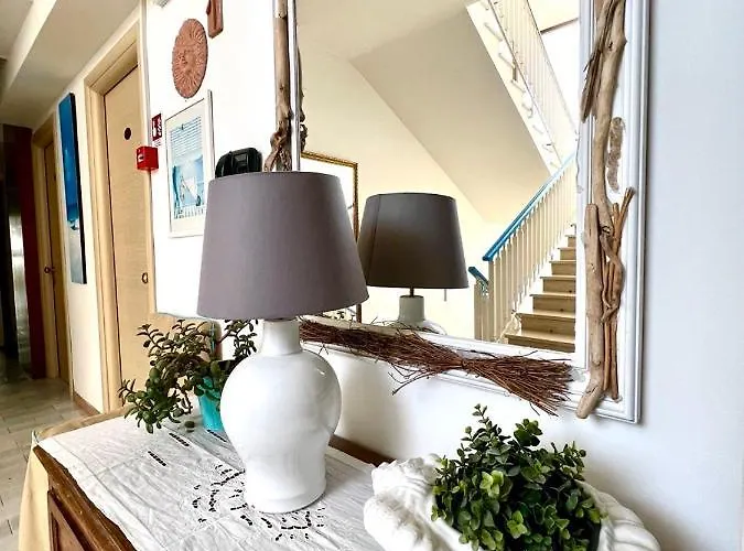 Giorgetti Orange Hotel