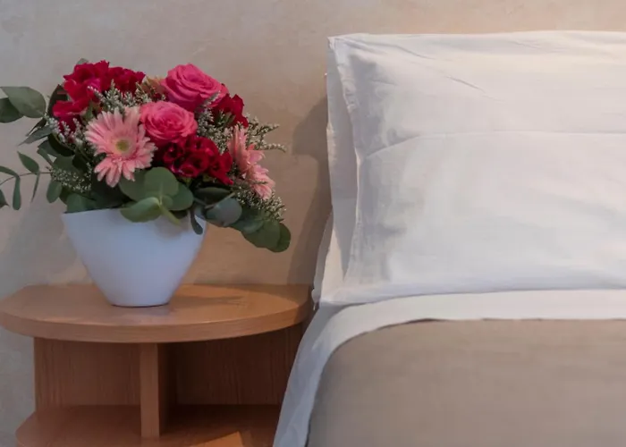 Giorgetti Orange Hotel 3*