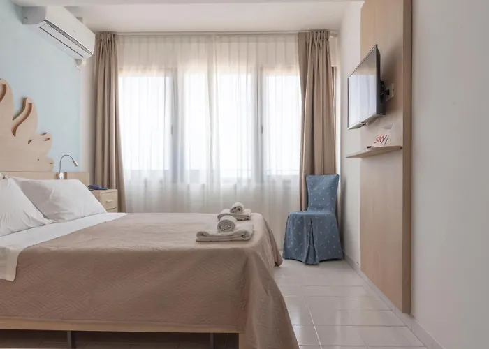 Giorgetti Orange Hotel 3*