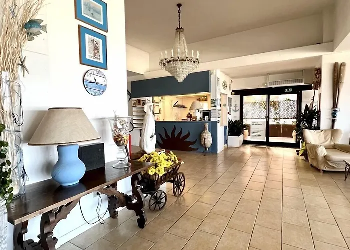 Giorgetti Orange Hotel