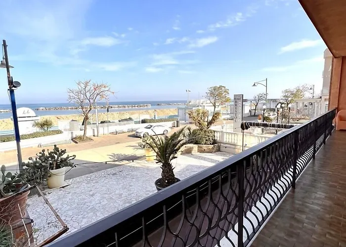 Giorgetti Orange Hotel Bellaria-Igea Marina